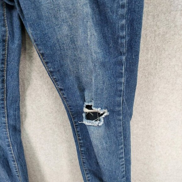 Lola Jeans Women's Lola High Rise Straight Size 9 Medium 3 Button Distressed - Picture 6 of 16